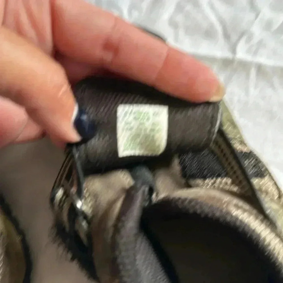 Sperry slip on Velcro closure shoes size 11W outdoors hiking - Picture 7 of 8